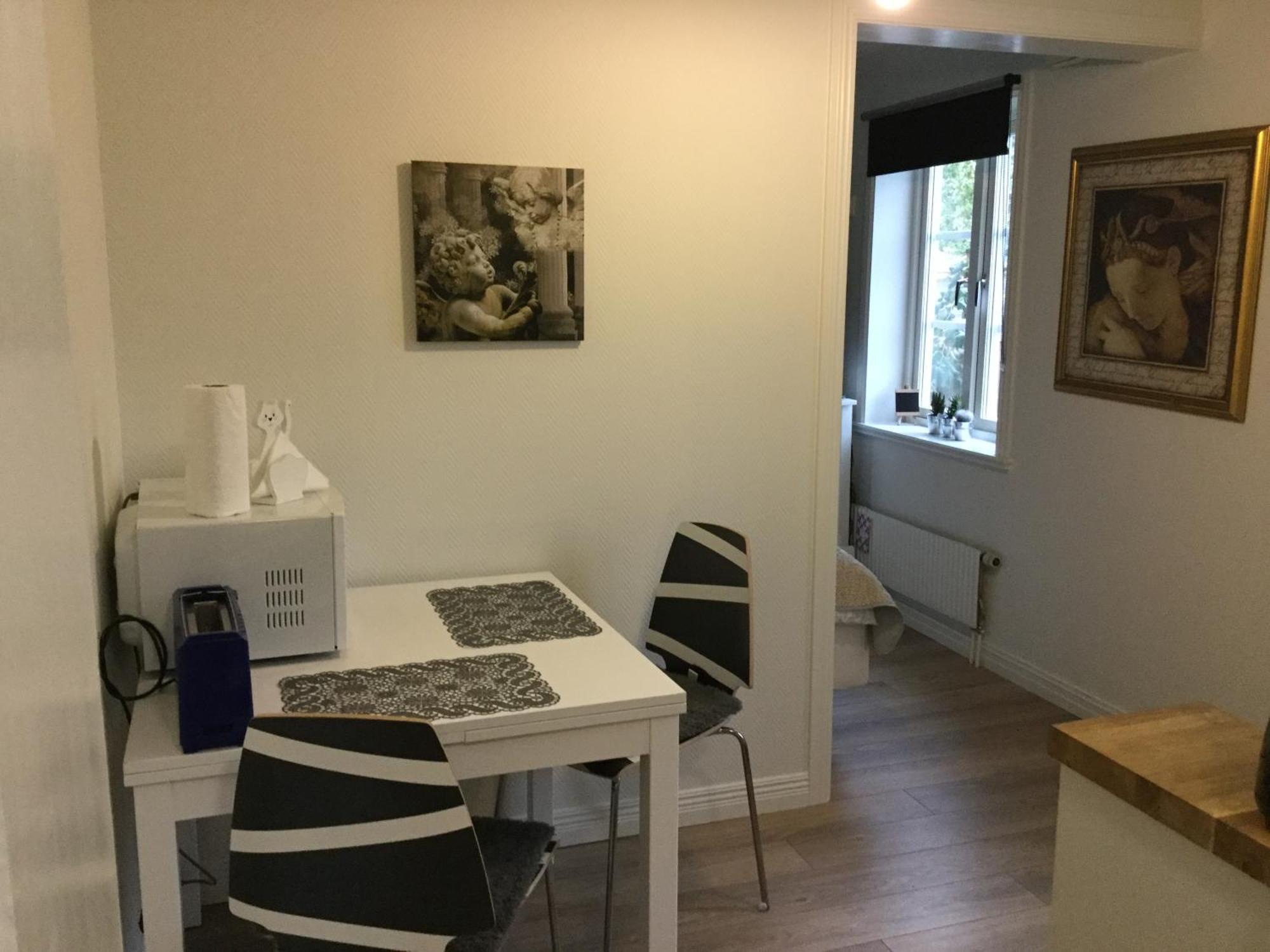 Apartamento Fin Studio-Laegenhet Mitt I Stan #5 Hudiksvall Exterior foto